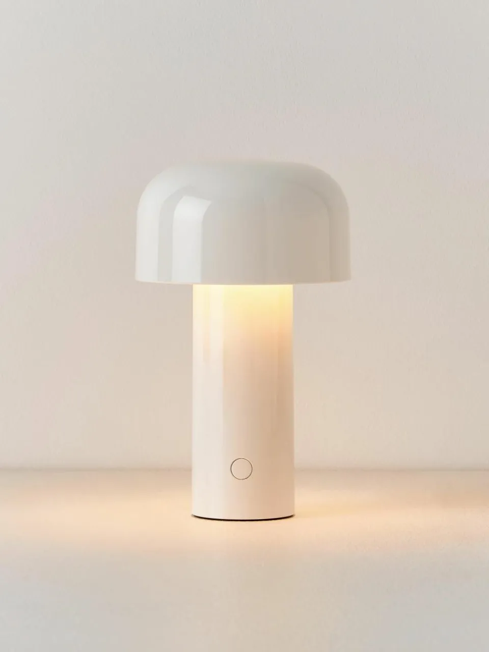 Kleine mobiele LED tafellamp Bellhop, dimbaar^Flos Discount