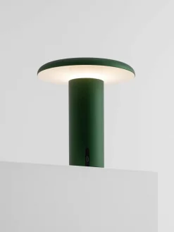 Kleine mobiele LED tafellamp Takku, dimbaar^Artemide Clearance