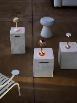 Kleine mobiele LED tafellamp Bon Jour, dimbaar^Flos Sale