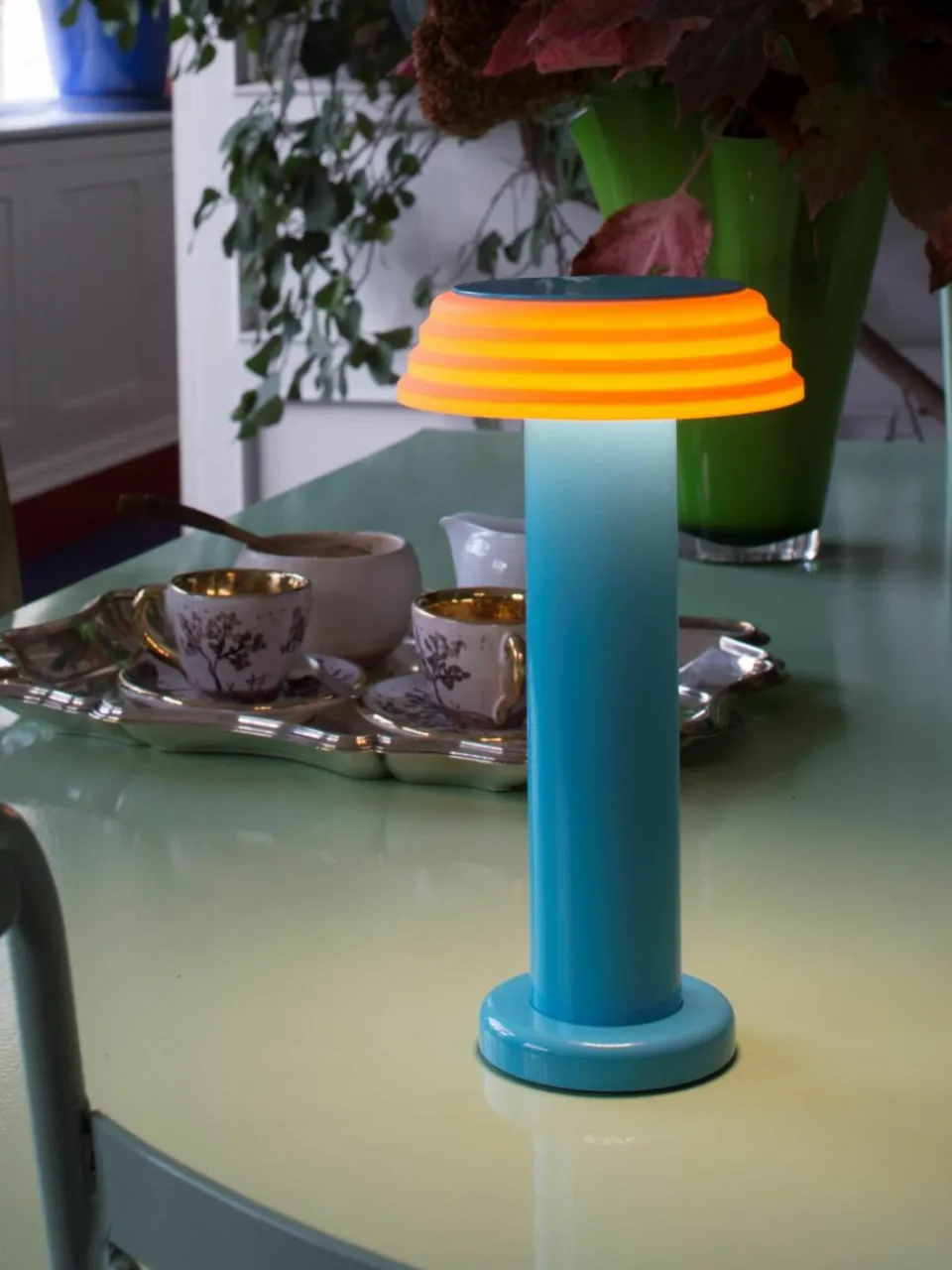 Kleine mobiele LED tafellamp PL1, dimbaar^Sowden Best