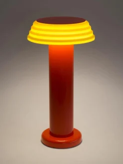 Kleine mobiele LED tafellamp PL1, dimbaar^Sowden Fashion