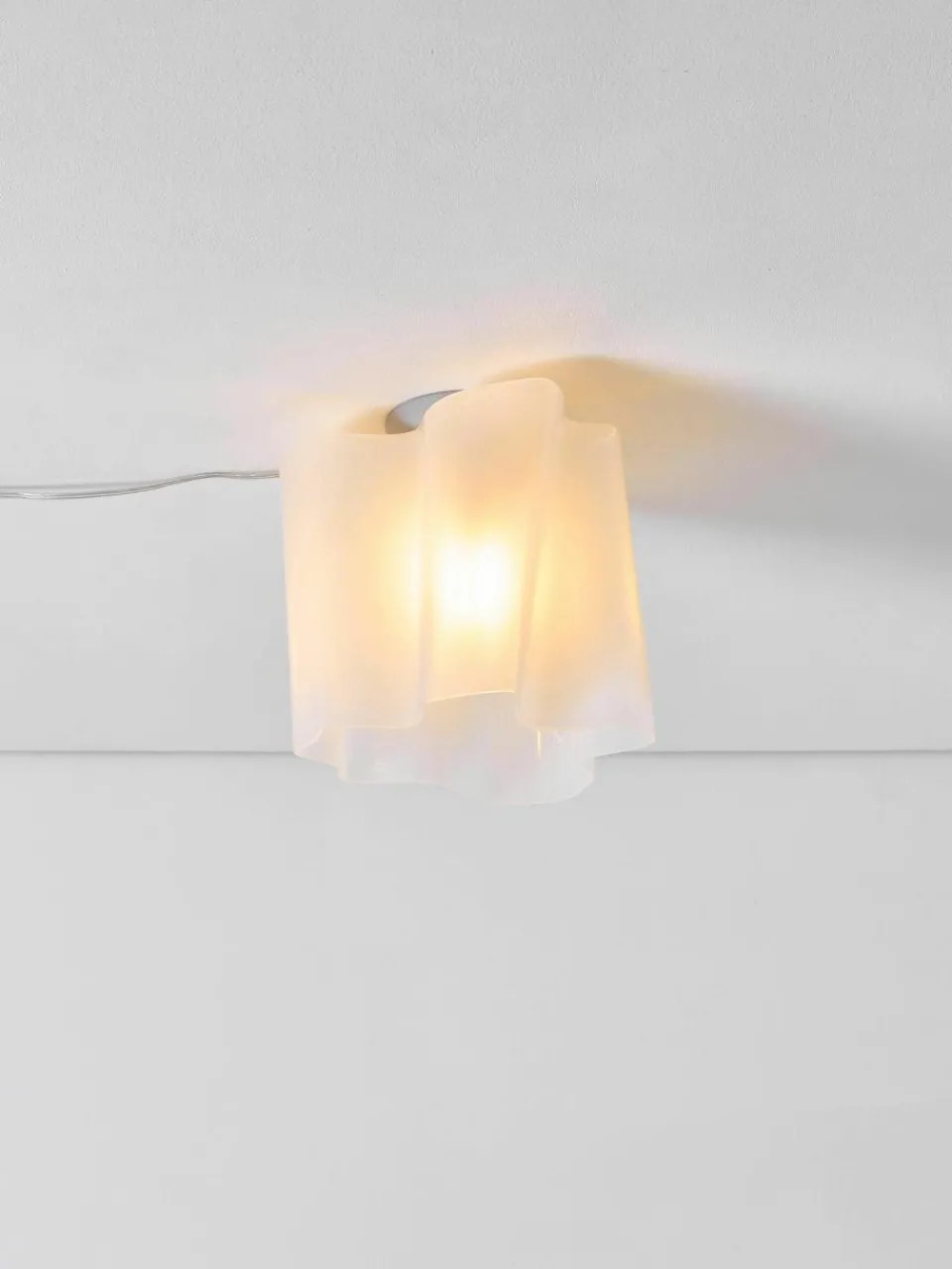 Kleine mondgeblazen plafondlamp Logico^Artemide Best