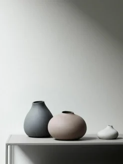 Kleine porseleinen vazen Nona, set van 3^blomus New