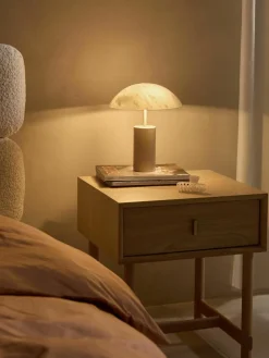 Kleine tafellamp Essi van albast^Westwing Collection Clearance