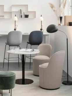 Kleine vloerlamp Cobra, verstelbaar^GUBI Outlet
