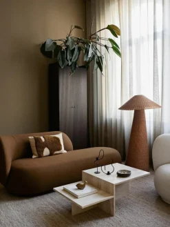 Kleine vloerlamp Dou van rotan, handgemaakt^ferm LIVING Best