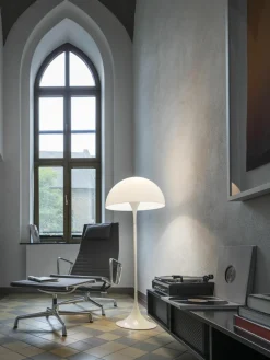 Kleine vloerlamp Panthella^Louis Poulsen Discount