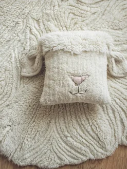 Knuffelkussen Sheep van wol^Lorena Canals Discount