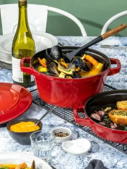 Kookpotten La Cocotte uit gietijzer, set van 3^Staub New