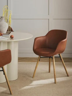 Kunstleren fauteuil Fiji met smalle zitvlak^Westwing Collection Best