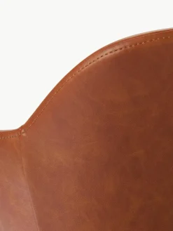 Kunstleren fauteuil Fiji met smalle zitvlak^Westwing Collection Best