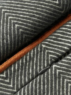 Kussenhoes Agatha met visgraatpatroon^Westwing Collection Hot