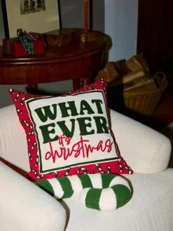 Kussenhoes Whatever met geborduurde tekst^Westwing Collection Hot