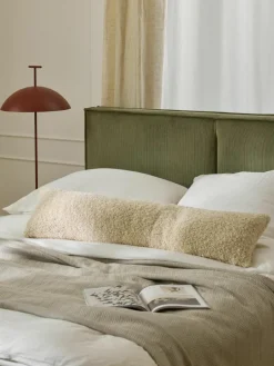 Lang decoratief kussen Dotty van teddy stof^Westwing Collection Online