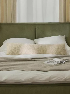 Lang decoratief kussen Dotty van teddy stof^Westwing Collection Online
