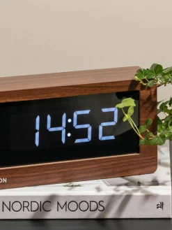 LED-klok Boxed^Karlsson Online