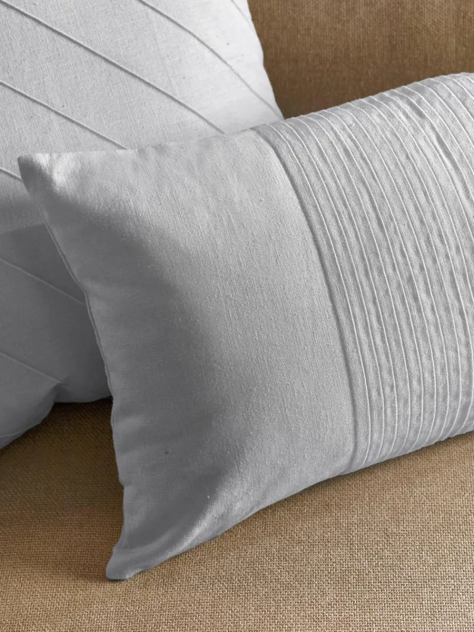 Linnen kussenhoes Dalia met structuurpatroon^Westwing Collection Online