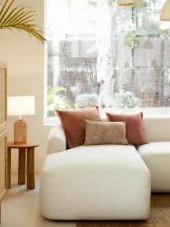 Linnen kussenhoes Luana met franjes^Westwing Collection Outlet