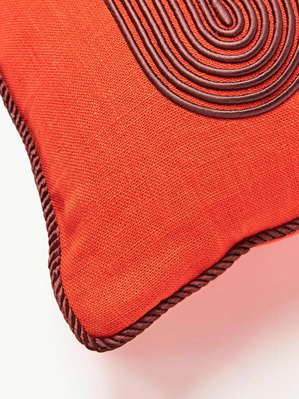 Linnen sierkussen Pompidou^Jonathan Adler Outlet