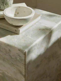 Marmeren bijzettafel Dila^Westwing Collection Best