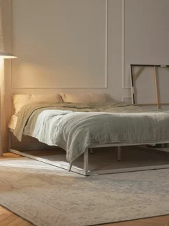 Metalen bed Neptun^Westwing Collection Clearance