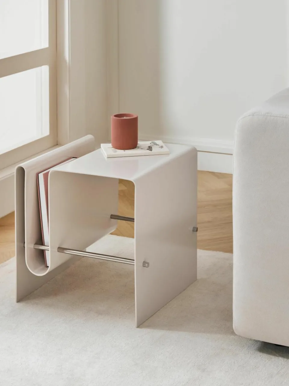 Metalen bijzettafel Julia^Westwing Collection New