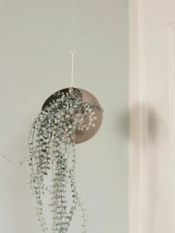 Metalen plantenpot Globe om op te hangen^AYTM Outlet