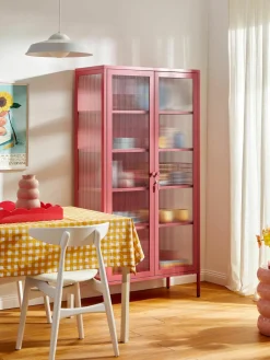 Metalen vitrinekast The Collector met geribbeld glas^Mustard Made Online