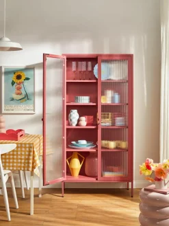Metalen vitrinekast The Collector met geribbeld glas^Mustard Made Online