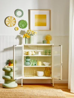 Metalen vitrinekast The Mixer met geribbeld glas^Mustard Made Sale