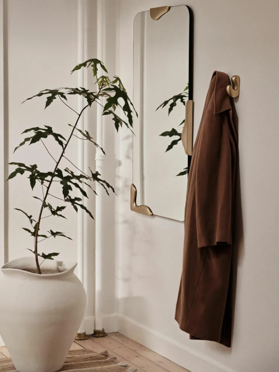Metalen wandhaak Roberta^Broste Copenhagen Best