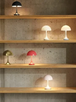Mobiele dimbare LED tafellamp Panthella, H 24 cm^Louis Poulsen Fashion