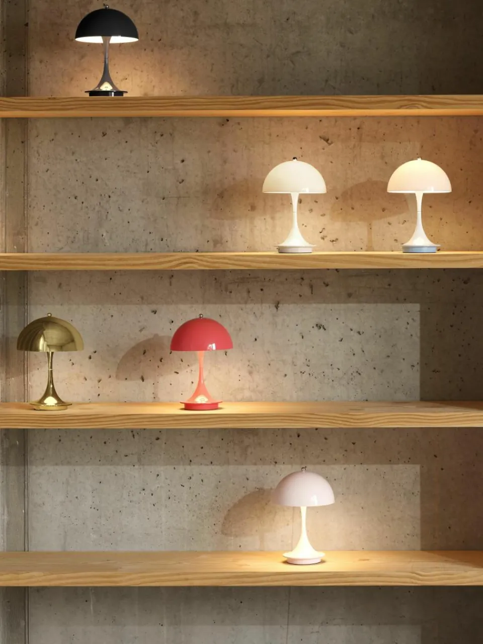 Mobiele dimbare LED tafellamp Panthella, H 24 cm^Louis Poulsen Fashion