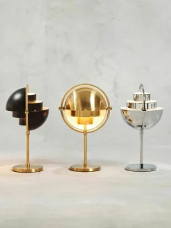 Mobiele dimbare tafellamp Multi-Lite, verstelbaar^GUBI Online