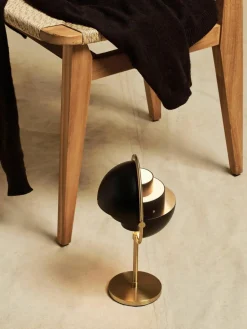 Mobiele dimbare tafellamp Multi-Lite, verstelbaar^GUBI Fashion