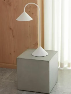 Mobiele outdoor LED tafellamp Grasp, dimbaar^Frandsen New