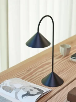 Mobiele outdoor LED tafellamp Grasp, dimbaar^Frandsen Sale