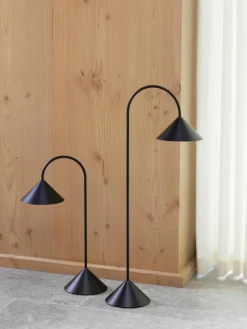 Mobiele outdoor LED tafellamp Grasp, dimbaar^Frandsen Sale