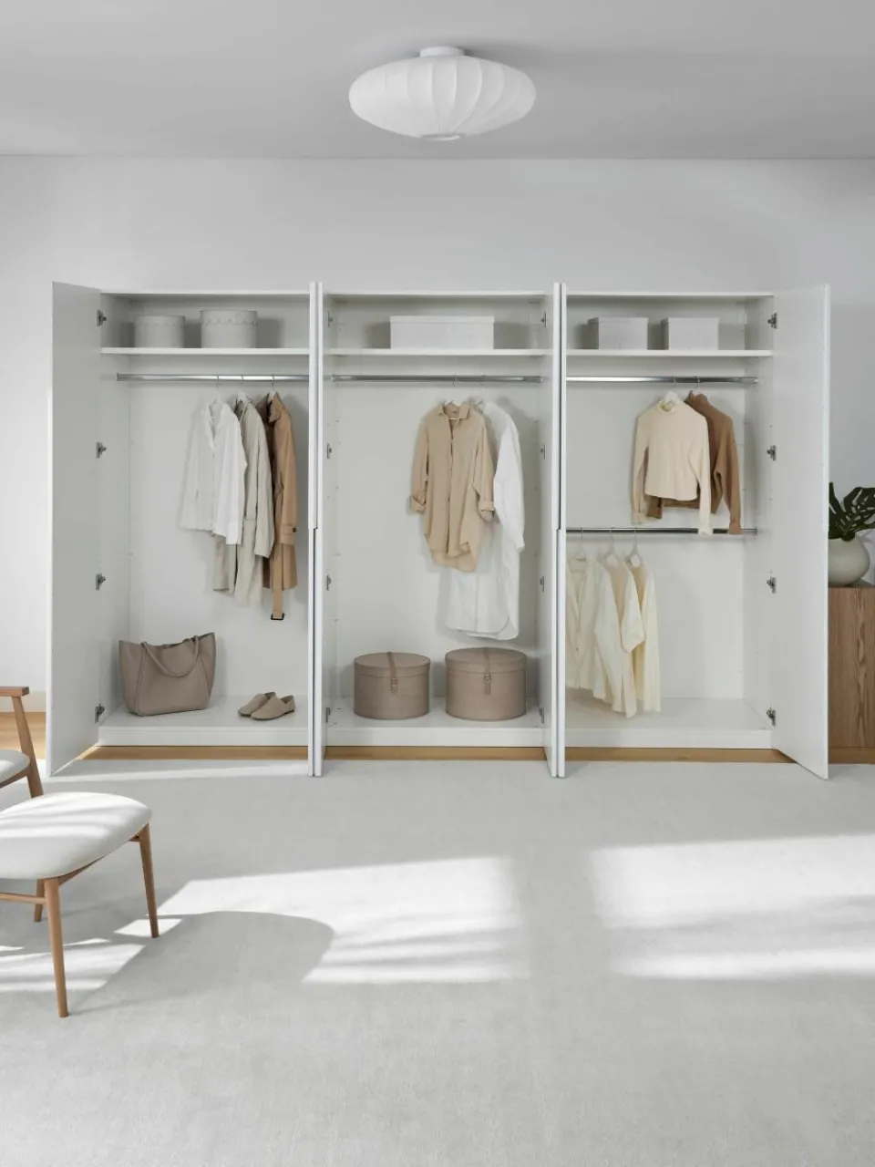 Modulaire draaideurkast Leon, 300 cm breed, diverse varianten^Westwing Collection Clearance