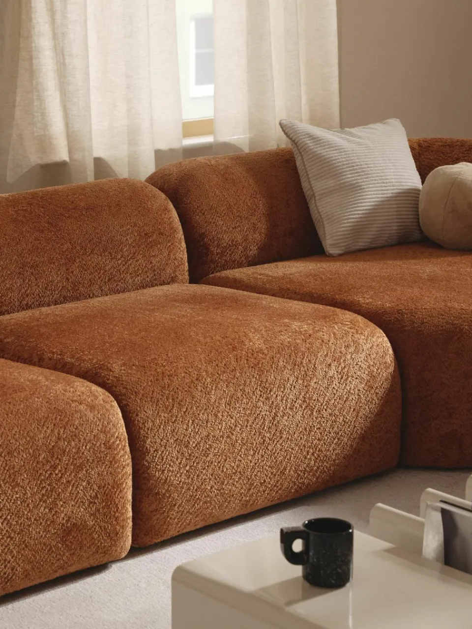 Modulaire hoekbank Wolke (4-zits) van teddy-bouclé^Westwing Collection Online