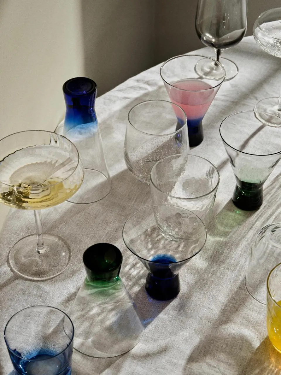 Mondgeblazen champagneglazen Limfjord, 4 stuks^Broste Copenhagen Online