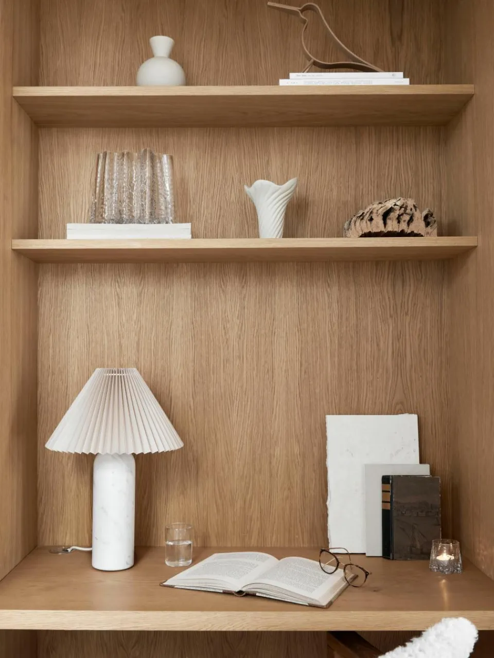 Mondgeblazen glazen vaas Gry met gestructureerde oppervlak, H 19 cm^Cooee Design Sale