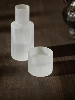 Mondgeblazen kleine waterkaraffen Ripple met waterglas, set van 2^ferm LIVING Outlet