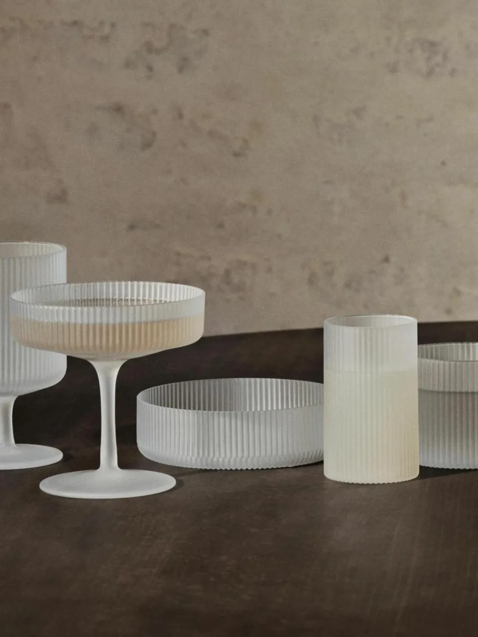 Mondgeblazen serveerschalen Ripple met groefstructuur, 4 stuks^ferm LIVING New