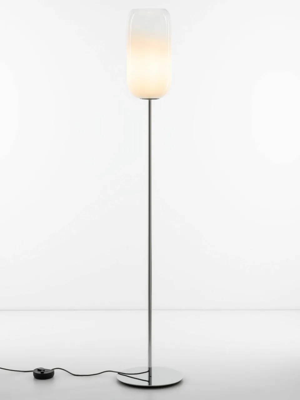 Mondgeblazen vloerlamp Gople^Artemide Discount