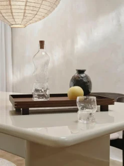 Mondgeblazen waterkaraf Dimple, 1 L^ferm LIVING Fashion