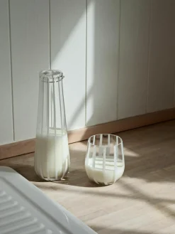 Mondgeblazen waterkaraf Stripe, 800 ml^Broste Copenhagen New