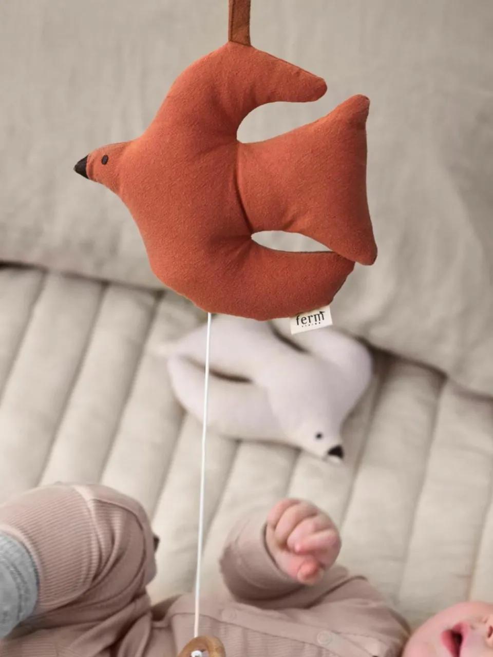 Muziekmobiel Swif Bird van biokatoen^ferm LIVING Kids Discount