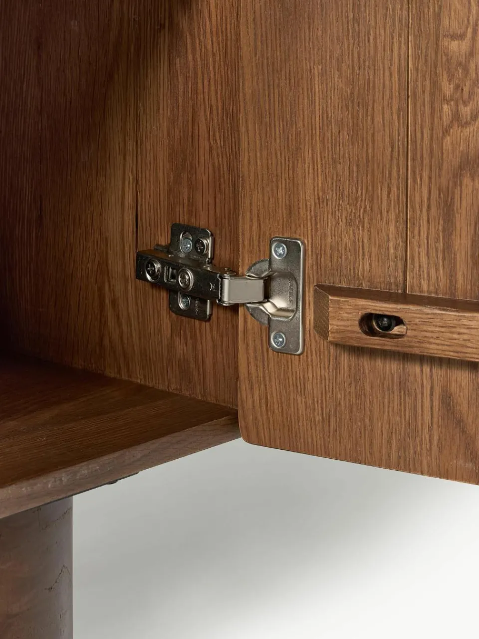 Nachtkastje Cadi van eikenhout^Westwing Collection Outlet