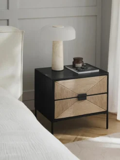 Nachtkastje June van mangohout met lades^Westwing Collection Hot